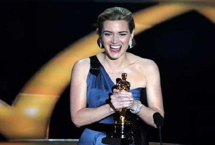 OMG: ये अभिनेत्री अपने ऑस्कर पुरस्कार को रखती हैं बॉथरूम में, कारण जानकर हैरान रह जाएंगे आप