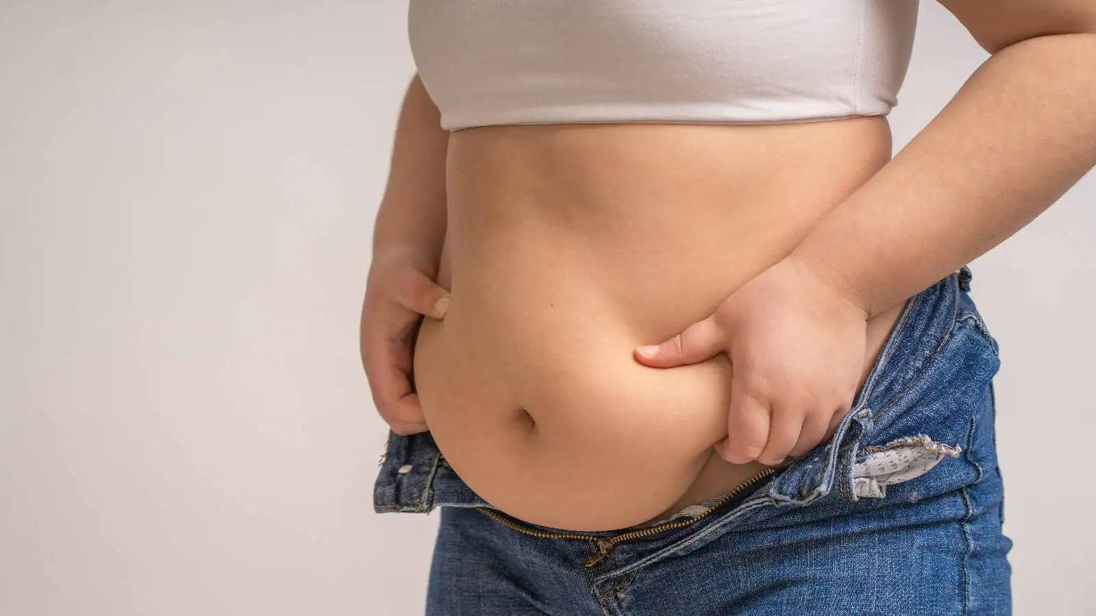 Health Tips- यहां से जानिए की जिम छोड़ने के बाद पेट की चर्बी क्यों बढ़ जाती हैं