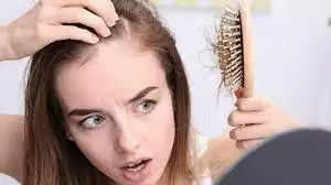 Hair Care Tips- बाल झ़डने की समस्या से हैं परेशान, जानिए इसके कारण