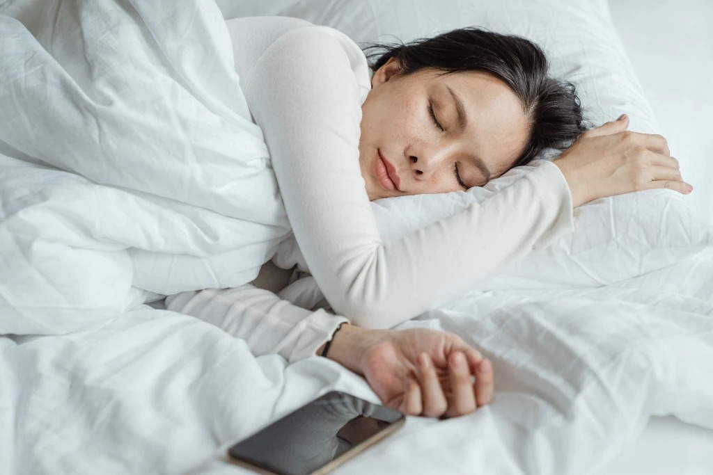 Health Tips- बहुत सोने के बाद भी नींद आती हैं, जानिए इसके वजह