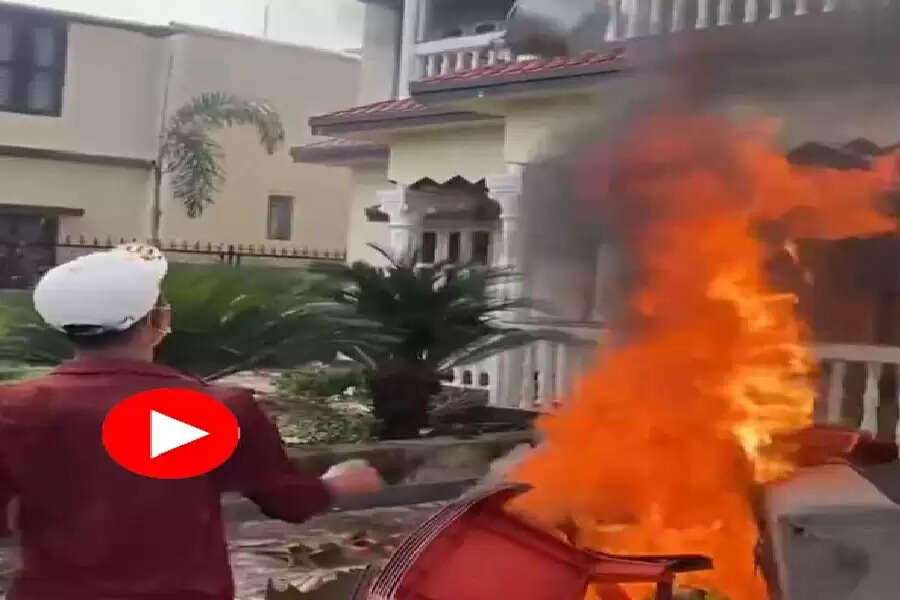 GG