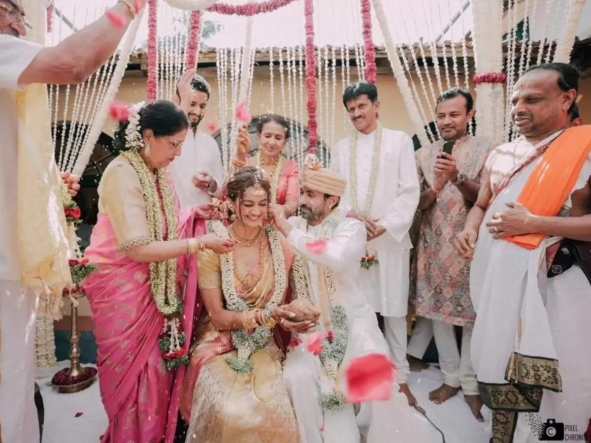 Entertainment News- Shubra Aiyappa ने बॉयफ्रेंड से की शादी, फटाफट देखिए वेडिंग फोटोज